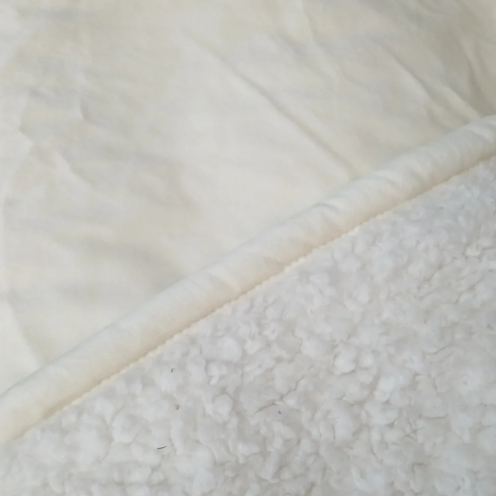 SNA Textile Serpa and Velvet Throw